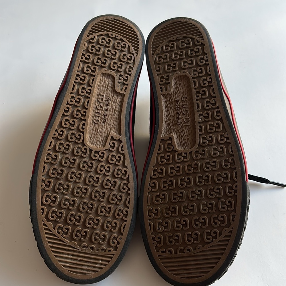 Gucci Sneakers - Picture 5 of 8